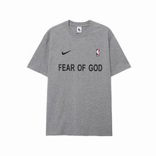Carregar imagem no visualizador da galeria, Camiseta FOG x Nike x NBA Warm UP