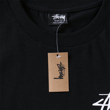 Carregar imagem no visualizador da galeria, Camiseta Stussy Simple One